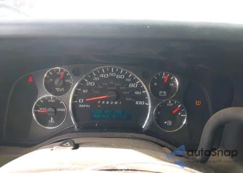 2017 Chevrolet Express 2500 Work Van from USA, damaged, VIN 1GCWGAFF8H1103874